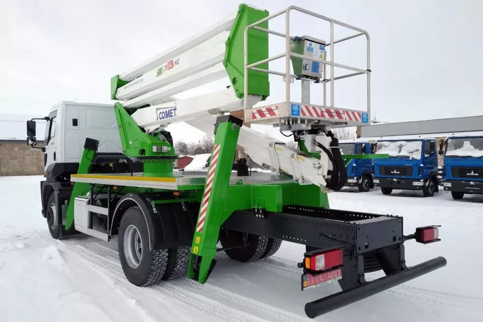 Для монтажа автовышек Comet в Украине впервые использовано турецкое шасси FORD Trucks, фото 7