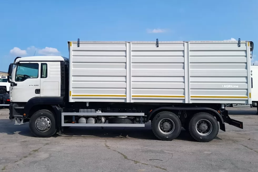 На завершающей стадии – партия зерновозов AGRiLine на базе SITRAK C7H 440, фото 1