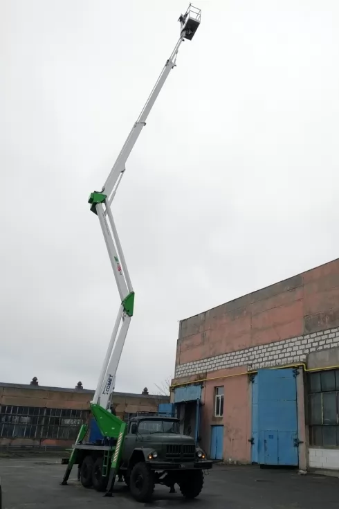 Воинские машины ЗИЛ-131 оснастили автовышками 26 | 2 | 13 HQ JIB, фото 3