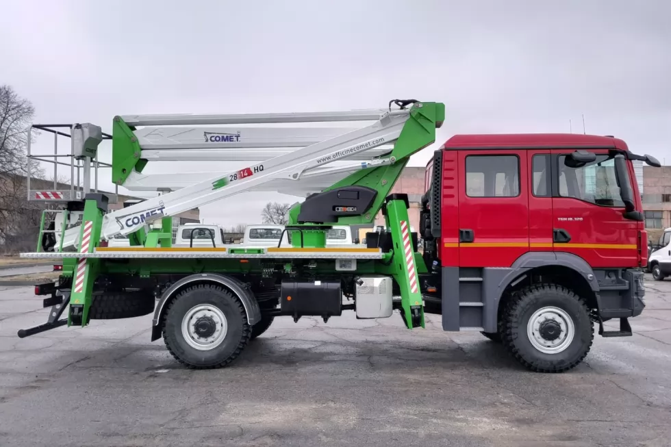 Для монтажа автовышки COMET наш завод впервые использовал шасси MAN, фото 6