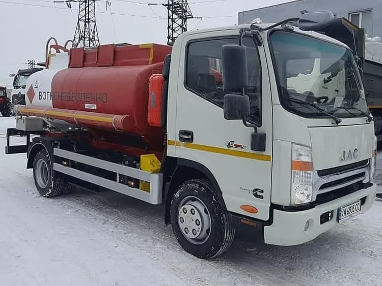 автотопливозаправщики jac n82 5 м3