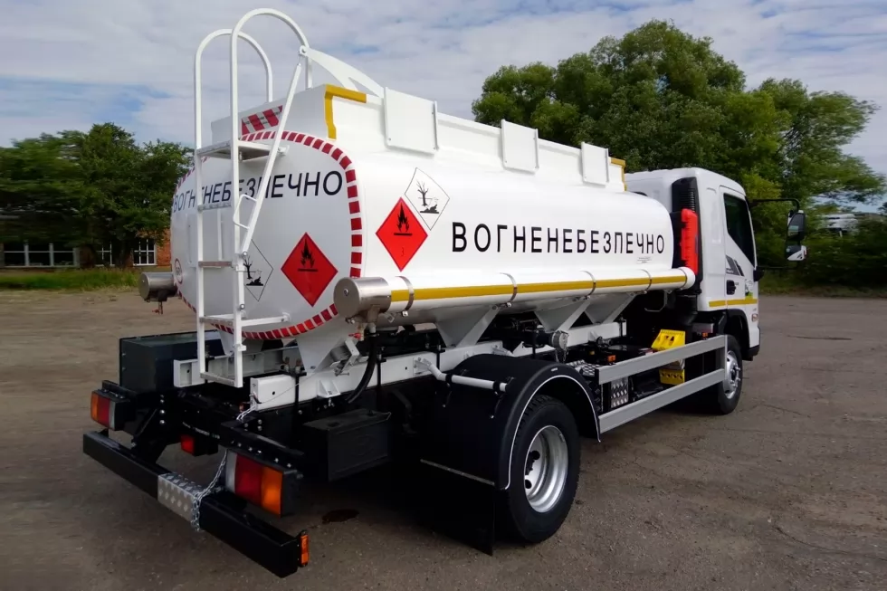 Изготовлен первый автотопливозаправщик Техкомплект на шасси Hyundai, фото 6