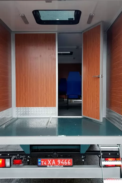 Изготовлен новый вахтовый автобус на базе ISUZU, фото 20