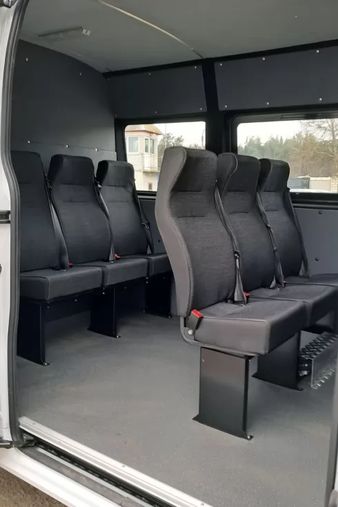 Для нашего партнера из Кривого Рога сделана отраслевая специализация Renault Master, фото 11