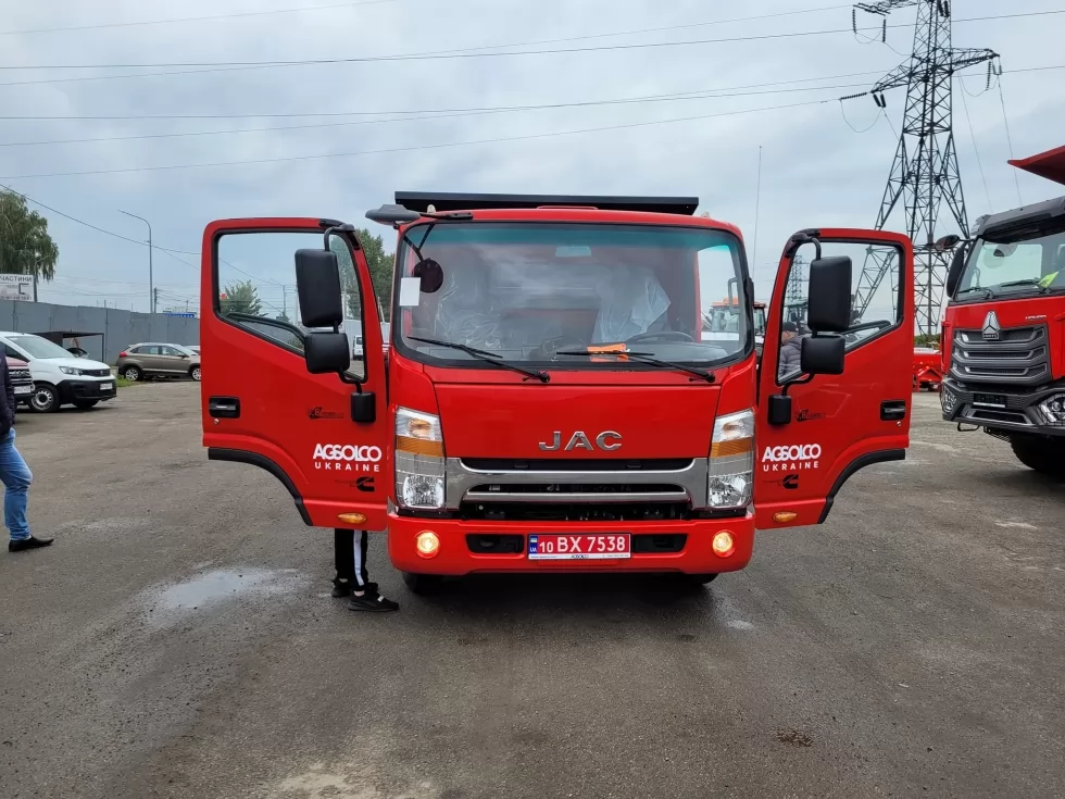Изготовлен новый 4-тонный самосвал на базе JAC N82, фото 20
