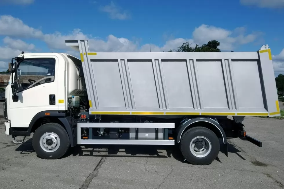 На рынке спецтехники Украины - новый малотоннажный самосвал с задней разгрузкой, фото 9