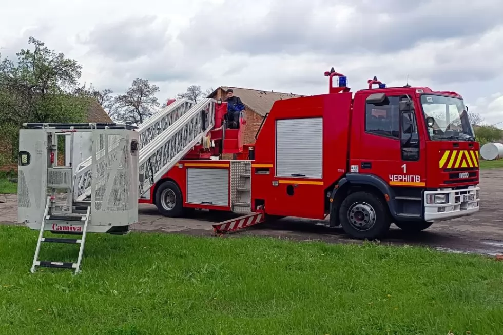 Відновлено роботу чергової пожежної спецмашини для Чернігівщини