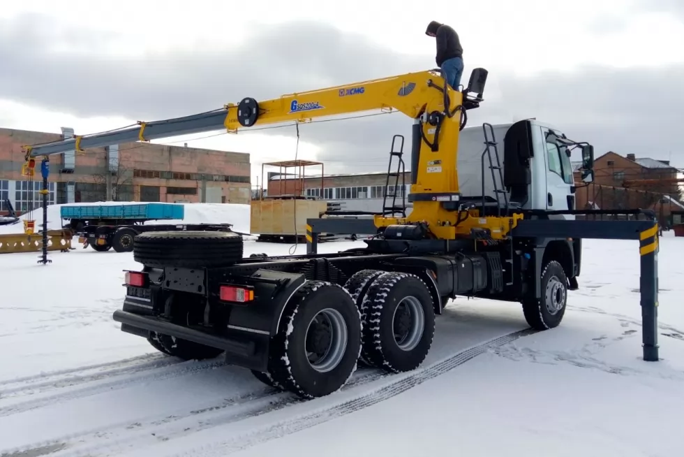 Изготовлена новая бурокрановая машина с краном-манипулятором XCMG, фото 9
