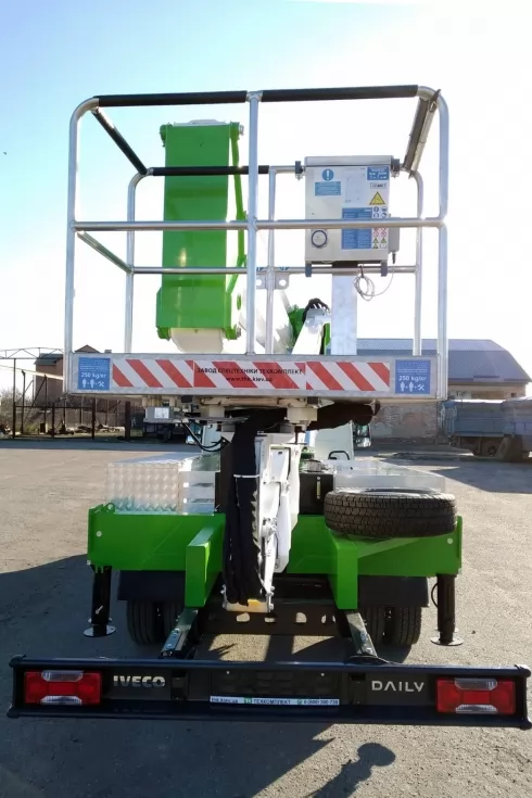 В Украине собран 28-метровый автогидроподъемник COMET с надрамником из суперпрочной стали Strenx 700, фото 19