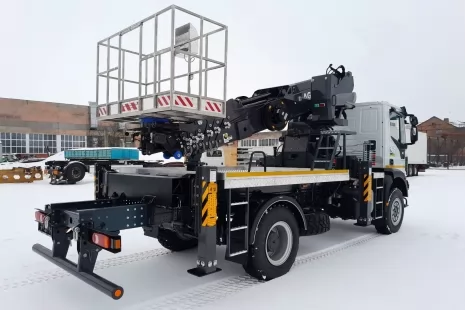 Для восстановления Донбасса сделан новый мощный автогидроподъемник