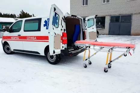 На Полесье - новая автомашина скорой медицинской помощи на базе Peugeot Expert