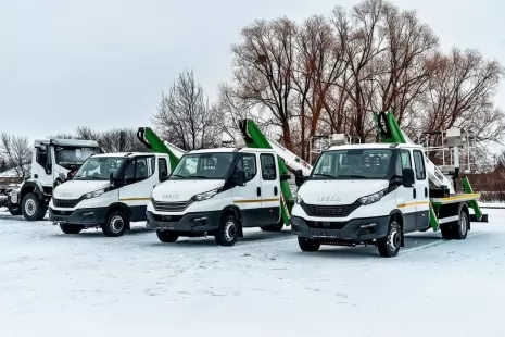 Изготовлена очередная партия самых популярных в Украине автогидроподъемников