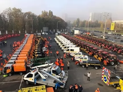 Спецтехника Техкомплект представлена в выставочной экспозиции Киевавтодор на ВДНХ