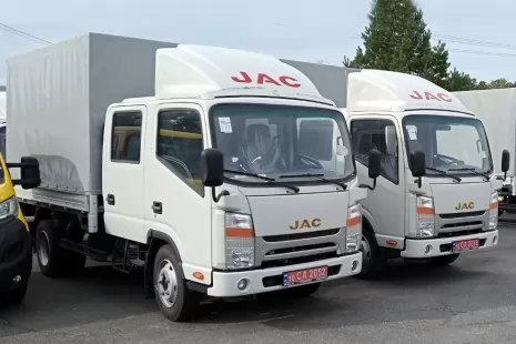 Изготовлено 7 бортовых платформ на базе JAC N56