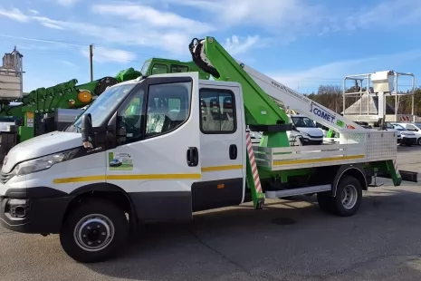 В Черниговоблэнерго будут пользоваться автовышкой Comet 18 м на базе IVECO Daily 60C15D