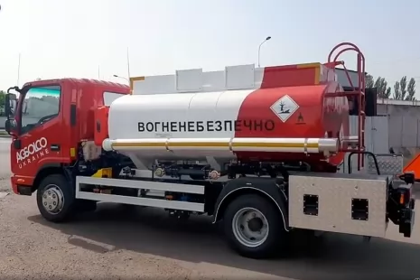 Компания АГСОЛКО-УКРАИНА отгрузила очередной автотопливозаправщик на базе JAC N82