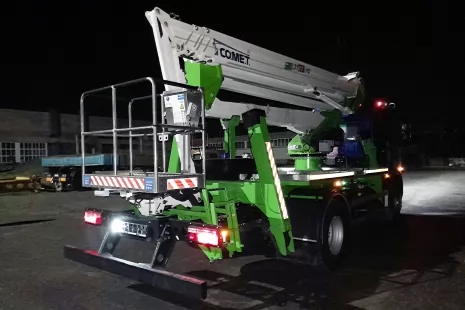 В Украине впервые собрана автовышка Comet с рабочей высотой до 31 м