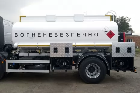 Техкомплект изготовил новую автоцистерну с объемом 11 м <sup loading=