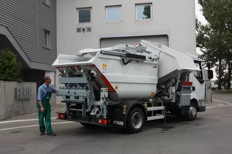 Специалисты Техкомплект подготовили рекомендации как выбирать мусоровоз