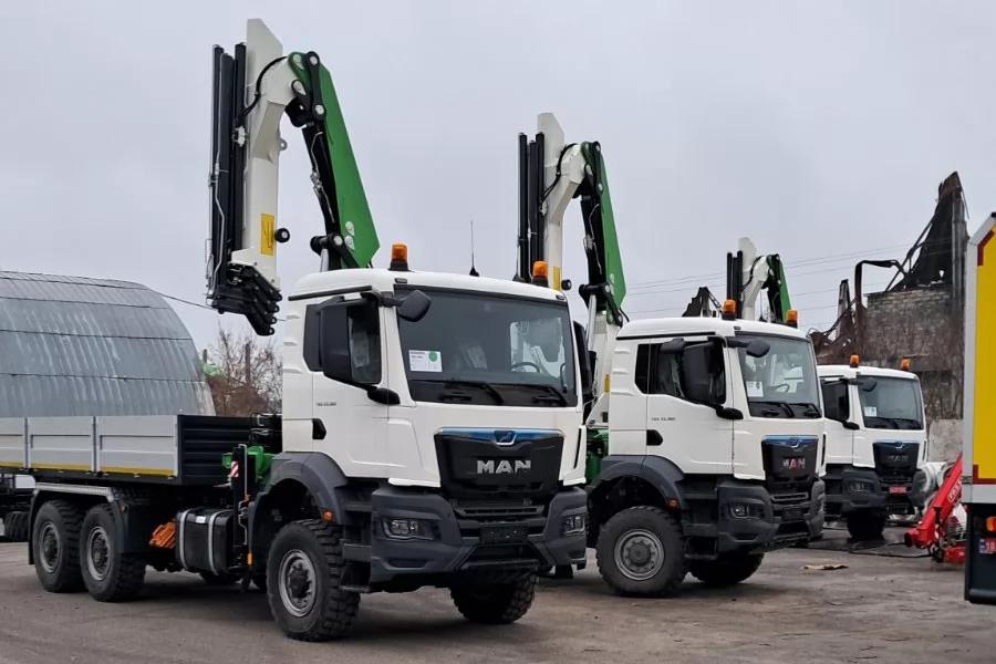 краны манипуляторы comet продажа украина