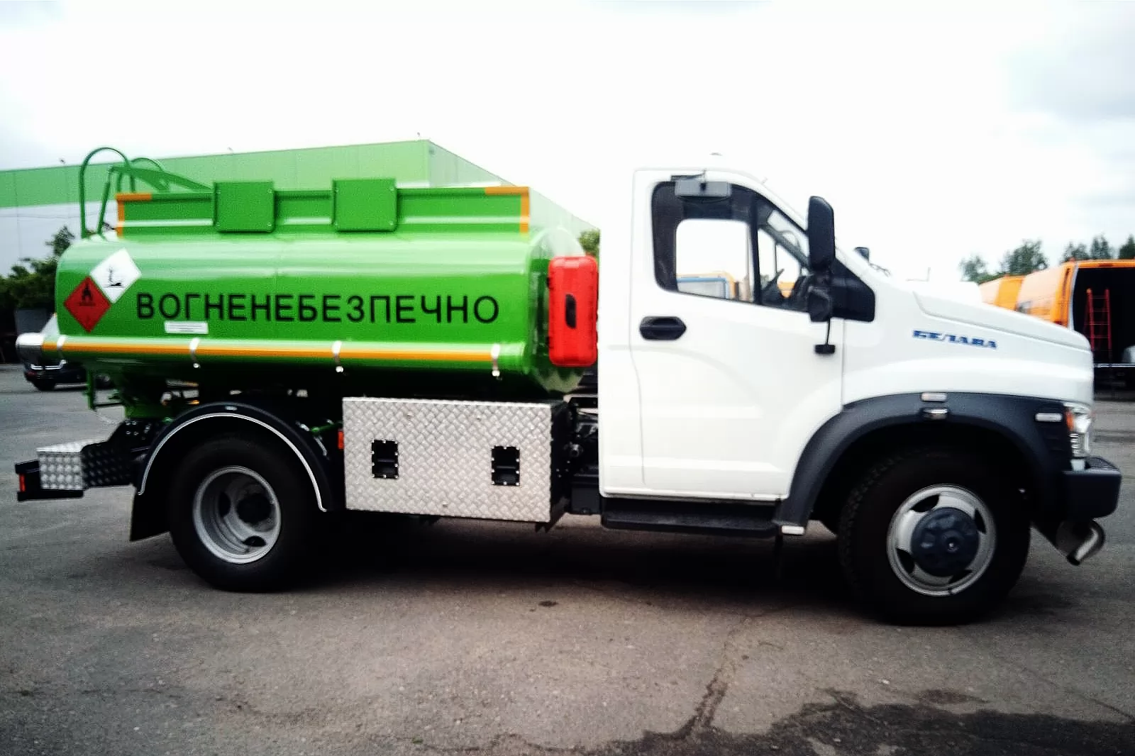 топливозаправщик gazon next 5 m3