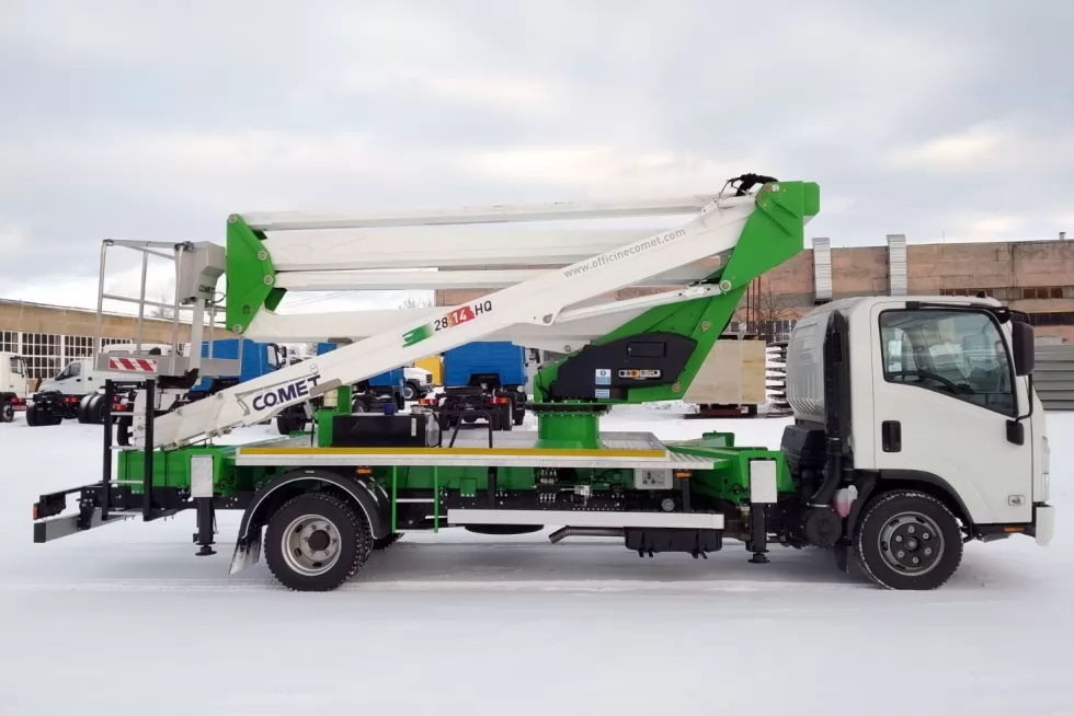 ISUZU NPR 75L - нове базове вантажне шасі для монтажу автогідропідйомників Comet, фото 5