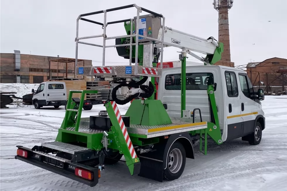 На Черкащині працюватиме нова 14-метрова автовишка Comet, фото 6