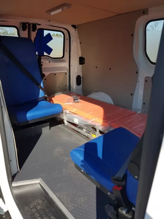 Техкомплект поставив у пологовий будинок Білої Церкви автомобіль швидкої медичної допомоги Citroen Jumpy, фото 6