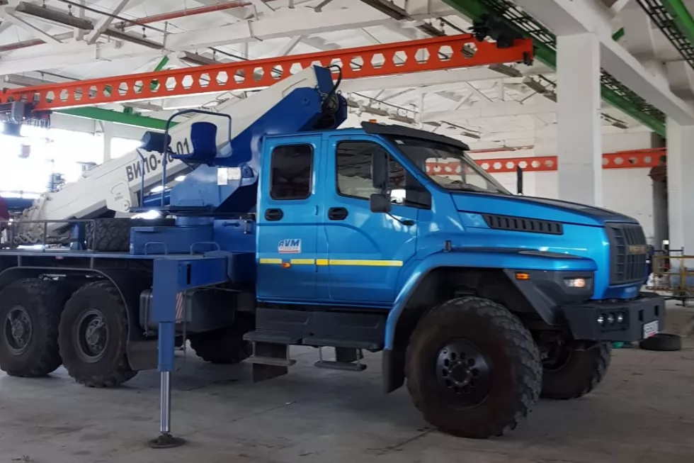 Успішно відремонтовано автовежу ВІПО-28 на базі УРАЛ, фото 2