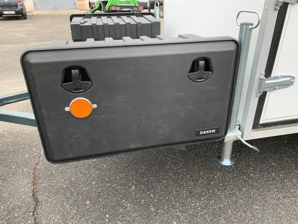 Кінологічна служба Нацгвардії отримала причепи для транспортування службових собак, фото 14