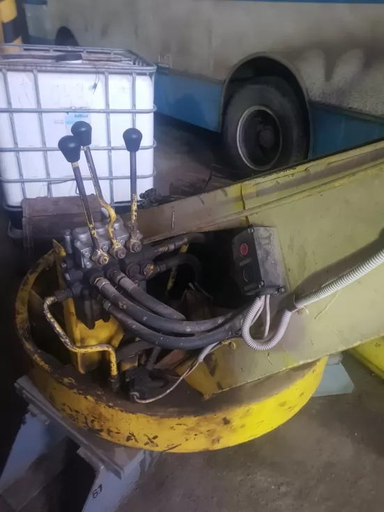 Сервісний центр Техкомплект завершив черговий капремонт автовишки ВС-22, фото 16