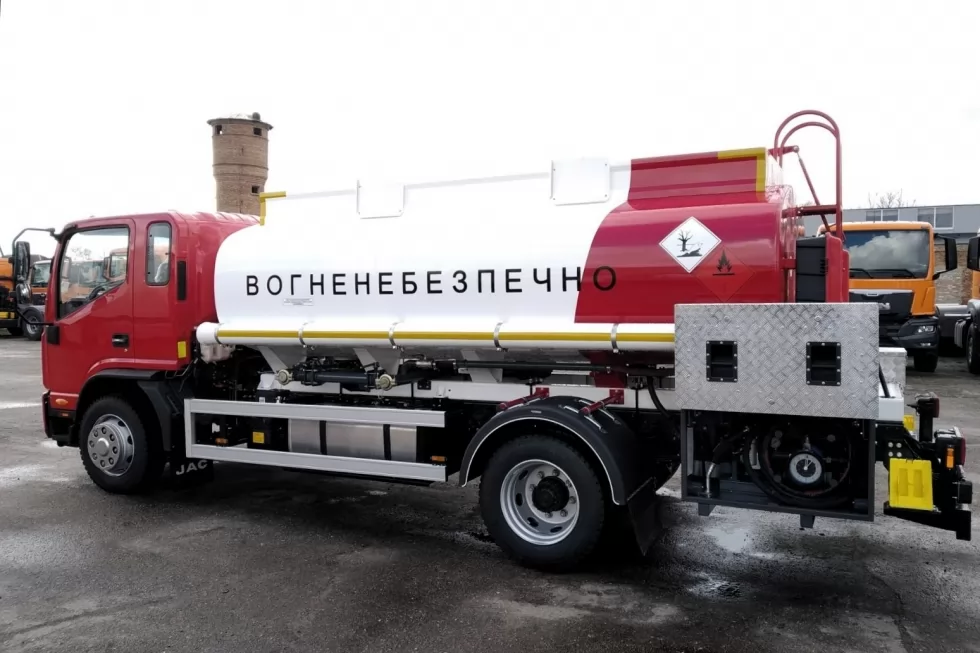 Для клієнта AGSOLCO-Ukraine зроблено паливозаправник із новою кубатурою - 8 м<sup loading=