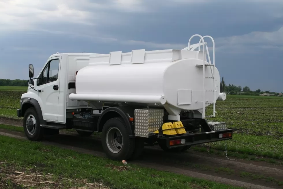 Автопаливозаправник - новий вид продукції нашого підприємства, фото 5