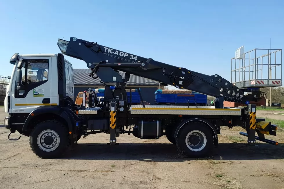 Підготовлено чергову партію автогідропідіймачів для енергетиків, фото 36