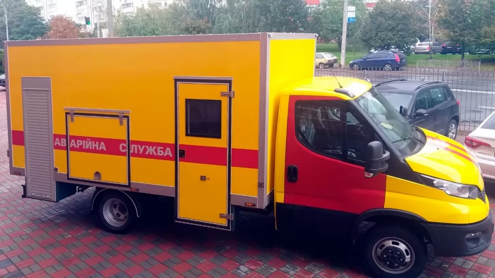 Комунальники Дніпровського району столиці отримають ще одну аварійно-ремонтну майстерню, фото 15