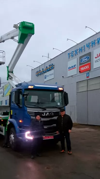 В Україні вперше зібрано автовишку Comet з робочою висотою до 31 м, фото 8