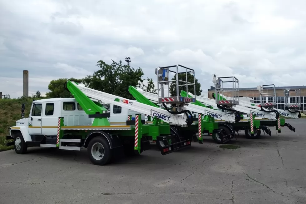 Чернівціобленерго отримали 4 автогідропідйомники Comet 18 м на наддефіцитних ГАЗ-3309 (Бєлава), фото 2