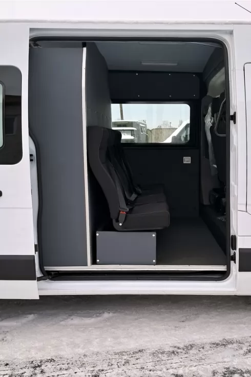Виконано галузеву спеціалізацію вантажопасажирського автомобіля RENAULT MASTER, фото 5