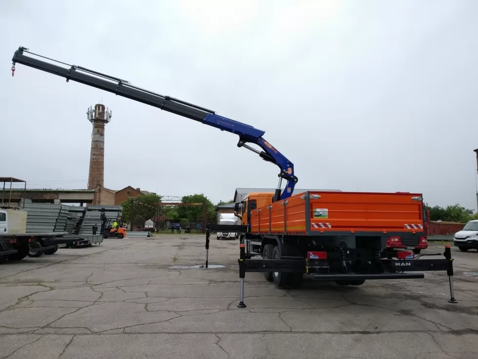 ГК АВТОСТРАДА - власник шести бортових платформ з КМУ PM 47.5 на базі MAN TGS 33.440, фото 14