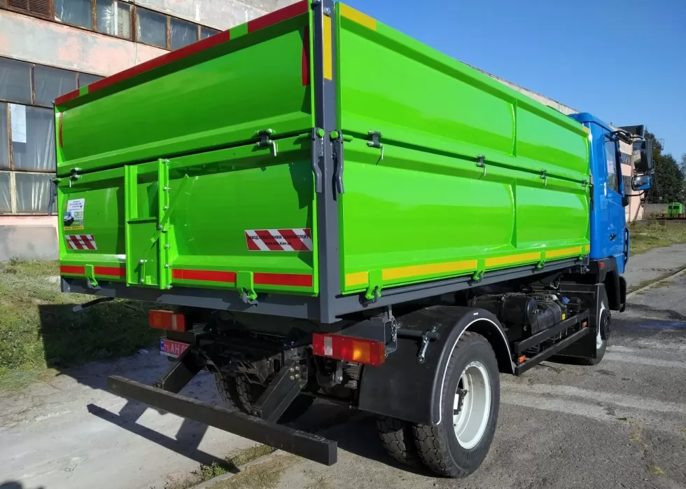 Черговий самоскид на базі МАЗ вирушив до покупця, фото 2