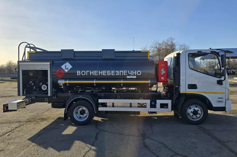 Черговий спільний проєкт з офіційним дистриб`ютором FOTON в Україні: виготовлено новий автопаливозаправник APZ-5.0, фото 7