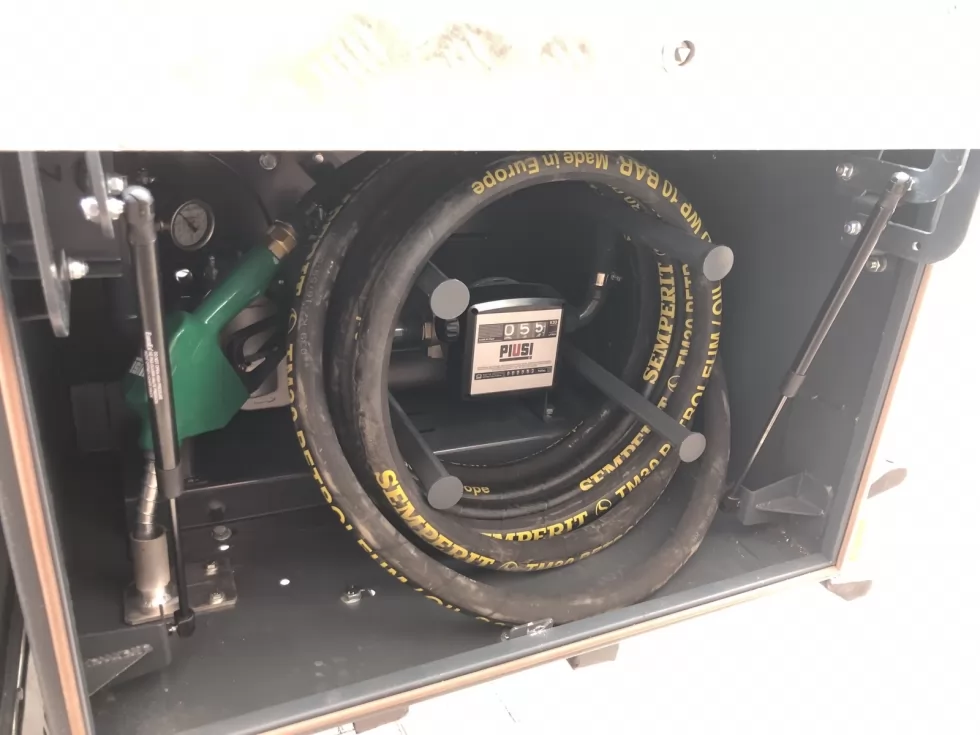 Новий паливозаправник 11 м <sup loading=