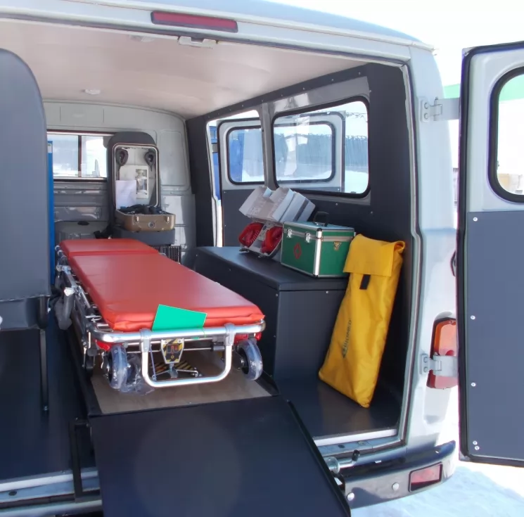 Допомагаємо медикам – пропонуємо повністю укомплектовані санітарні автомобілі УАЗ, фото 5