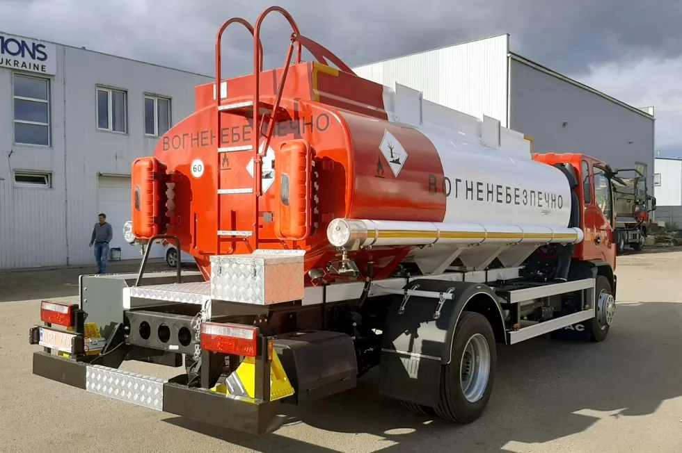 Черговий 8-кубовий автопаливозаправник на базі JAC N120 відправляється до клієнта нашого дилера, фото 6