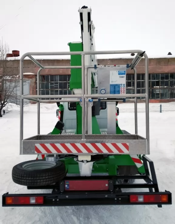 До краю виноробів вирушила італійська автовежа COMET 20 | 2 | 10 HQ JIB на базі ГАЗ-330202, фото 5