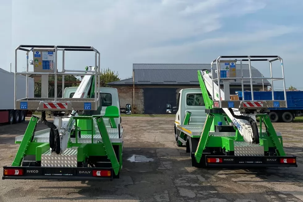 Готується до відвантаження партія найпопулярніших автовишок на IVECO Daily, фото 12