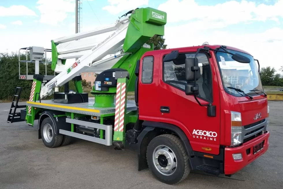 Зроблено нову 28-метрову автовишку Comet на базі JAC N120, фото 5