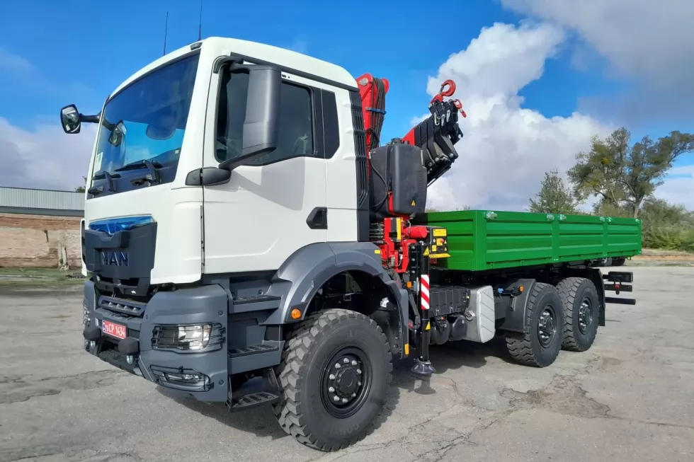 Автогідропідіймачі купити