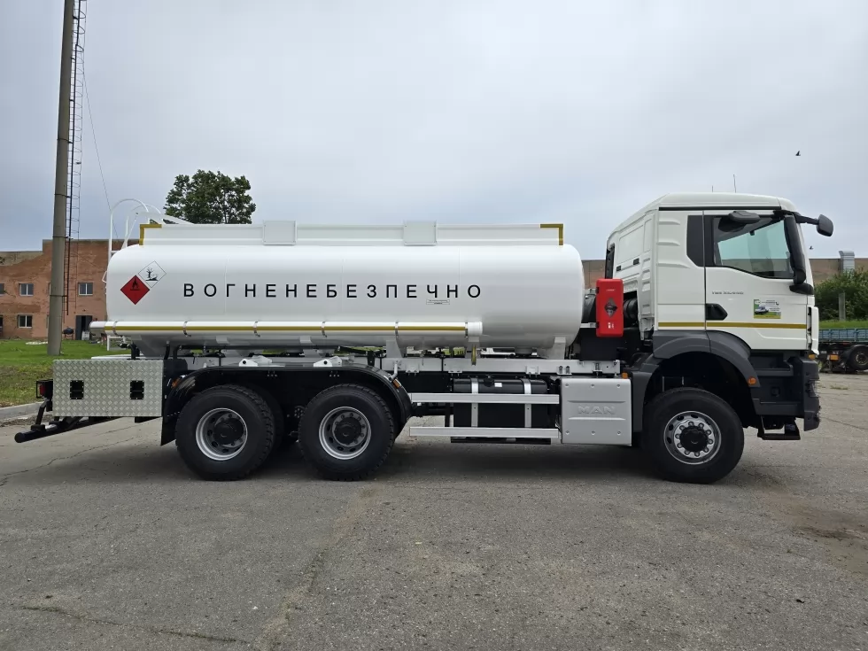автоцистерна для перевозки растительного масла MAN