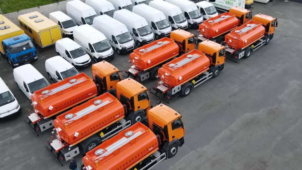 купити новий бензовоз